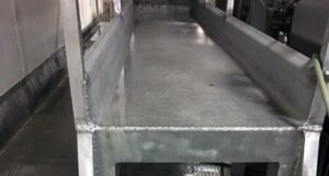walkway-with-slip-resistant-aluminum-plates