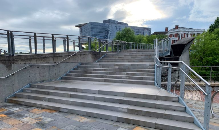 anti-slip-stainless-steel-stair-treads-leading-to-a-pedestrian-bridge